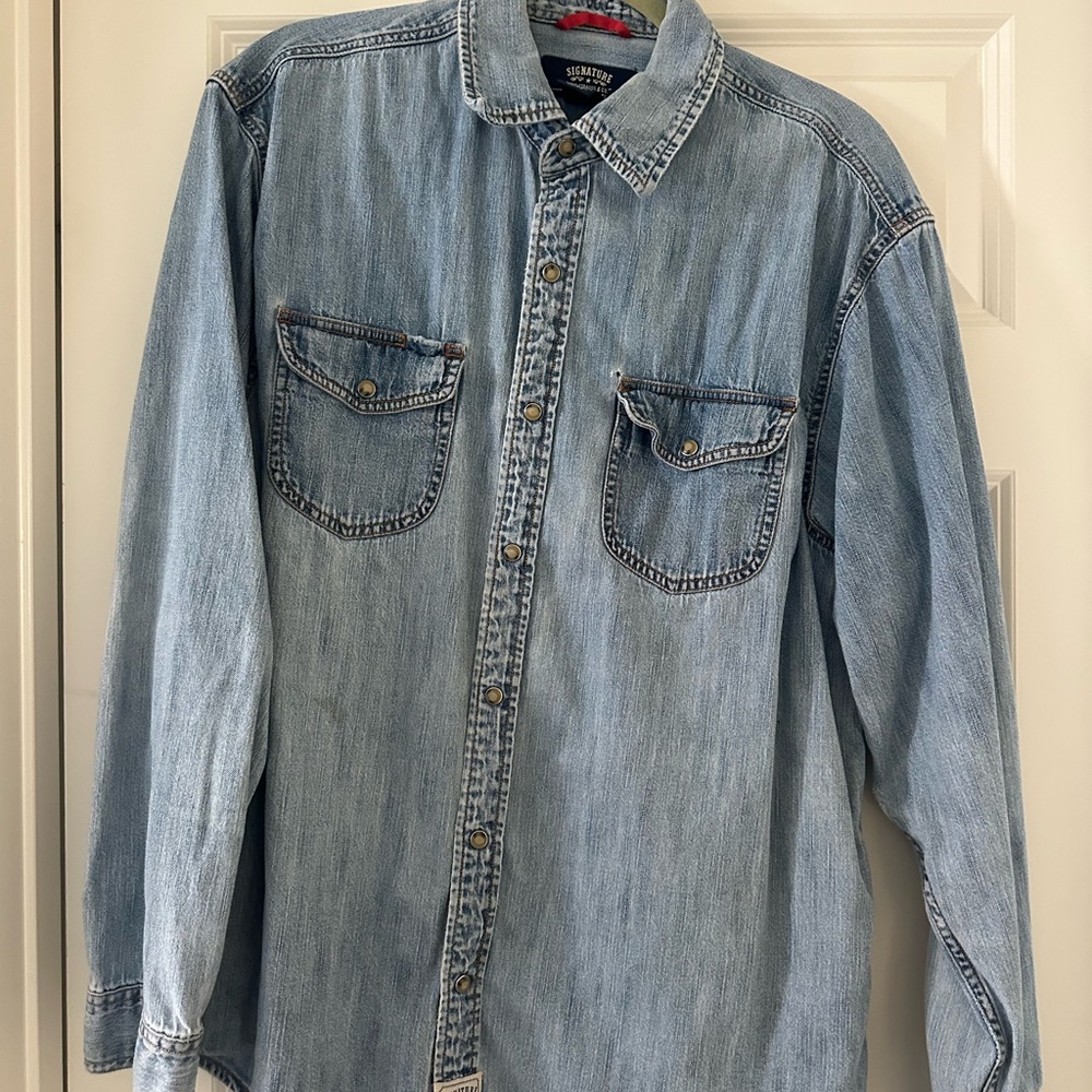 Signature by Levi Strauss Blue denim button down Shirt